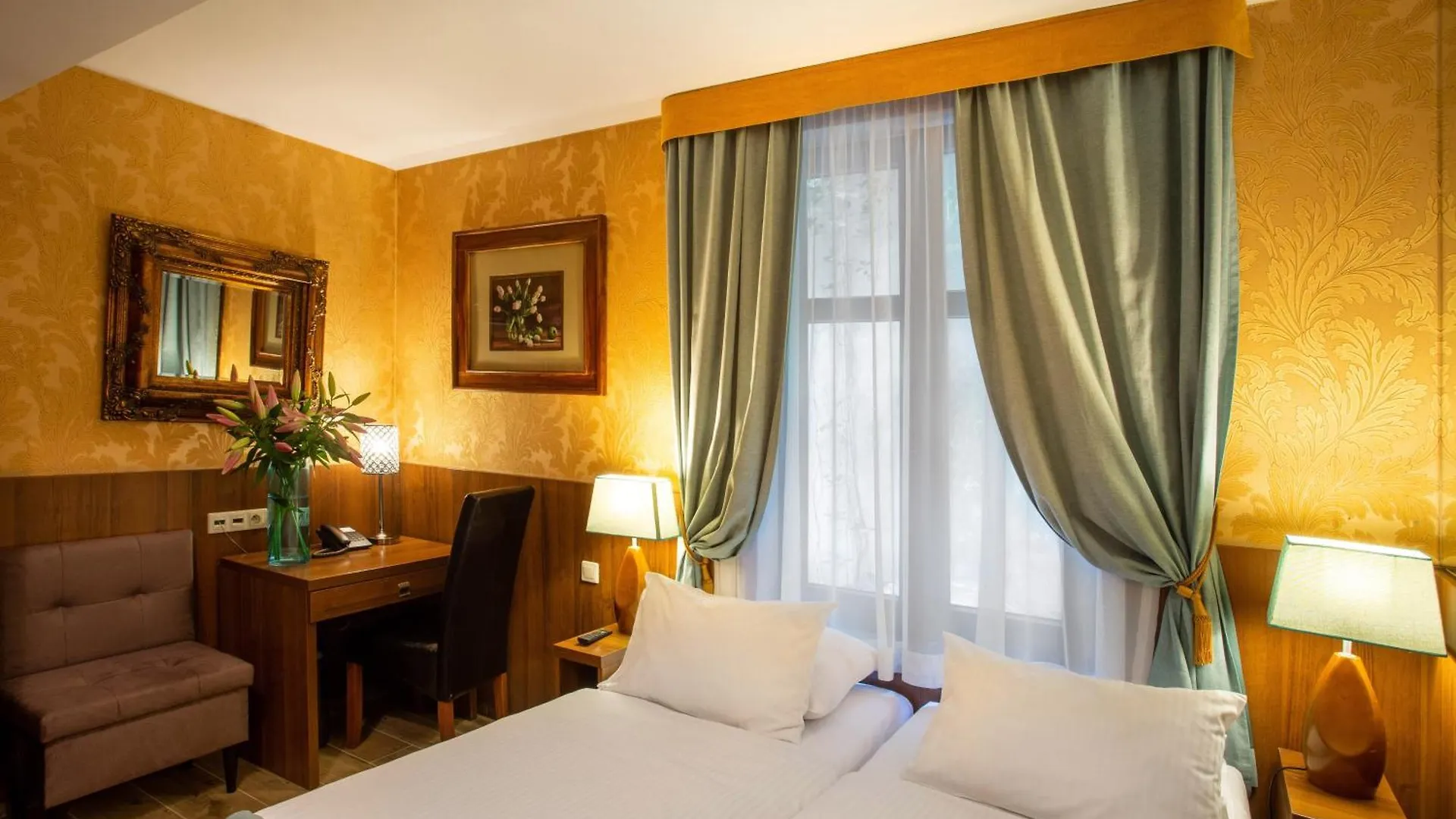 David Boutique Hotel contacts